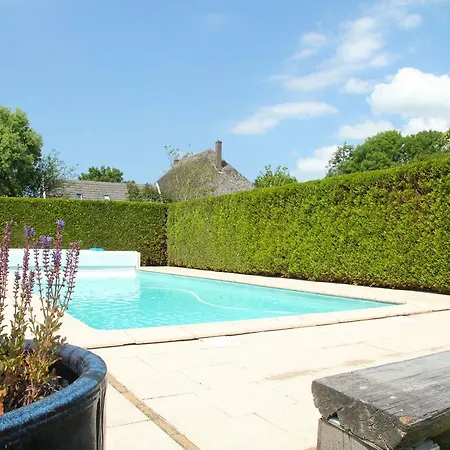 Picturesque Holiday In Oudesluis With Swimming Pool Tatil Evi